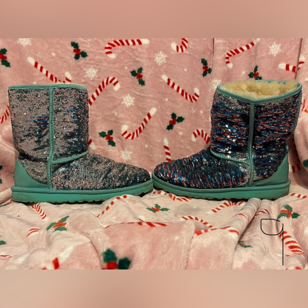 Color flipping sequin Uggs! Worn a handful of times!